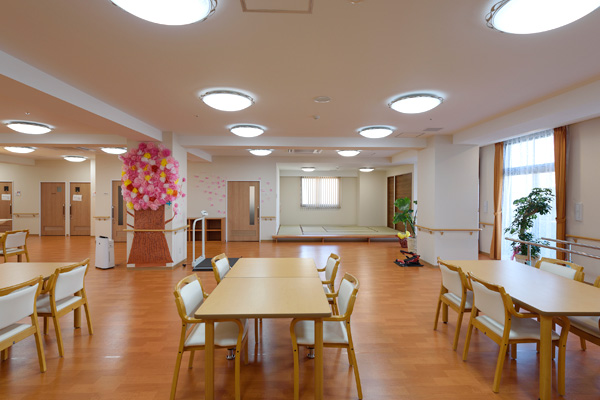 デイサービスラウンジ＆機能訓練スペース